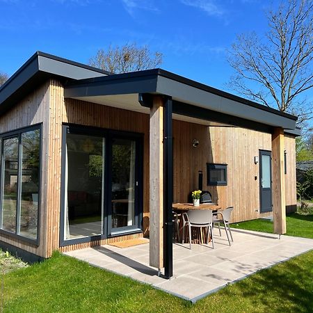Vakantiehuisje Zeegeluk Vlakbij De Kust Sint Maartensvlotbrug Luaran gambar